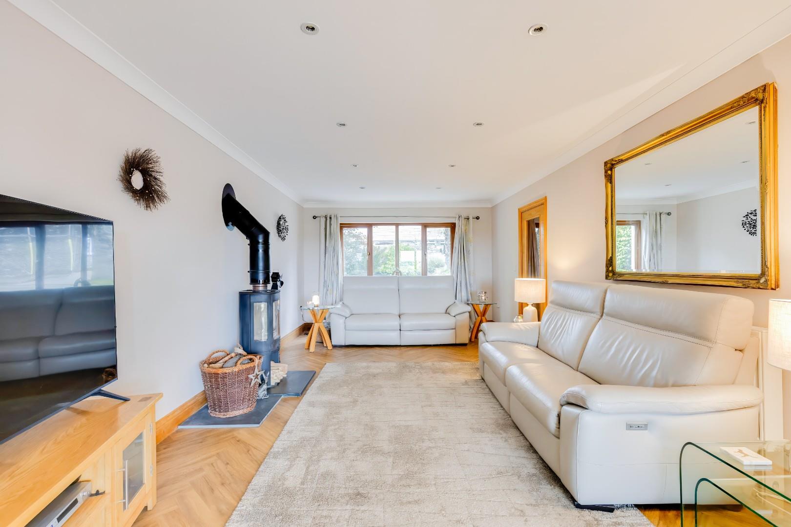 1 Coed Masarnen, Colwinston, Cowbridge, Vale of Glamorgan, CF71 7NG